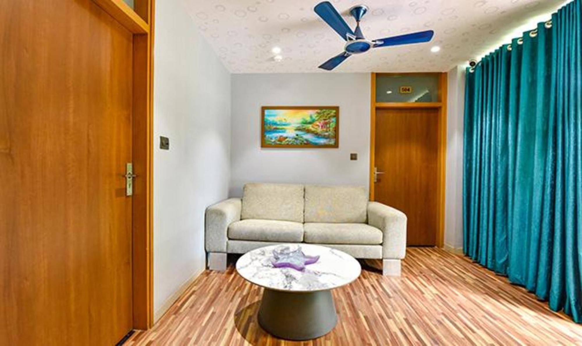 Fabhotel Siddharth Corporate - Vavol, Gandhinagar Zewnętrze zdjęcie