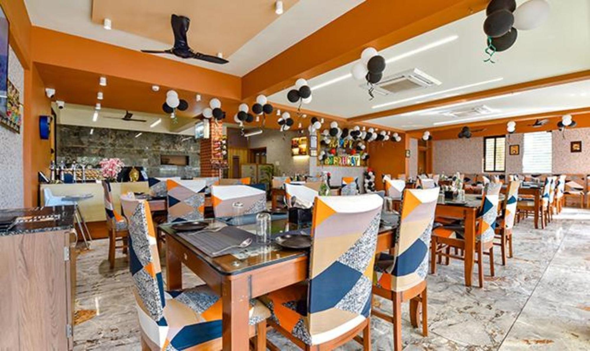 Fabhotel Siddharth Corporate - Vavol, Gandhinagar Zewnętrze zdjęcie