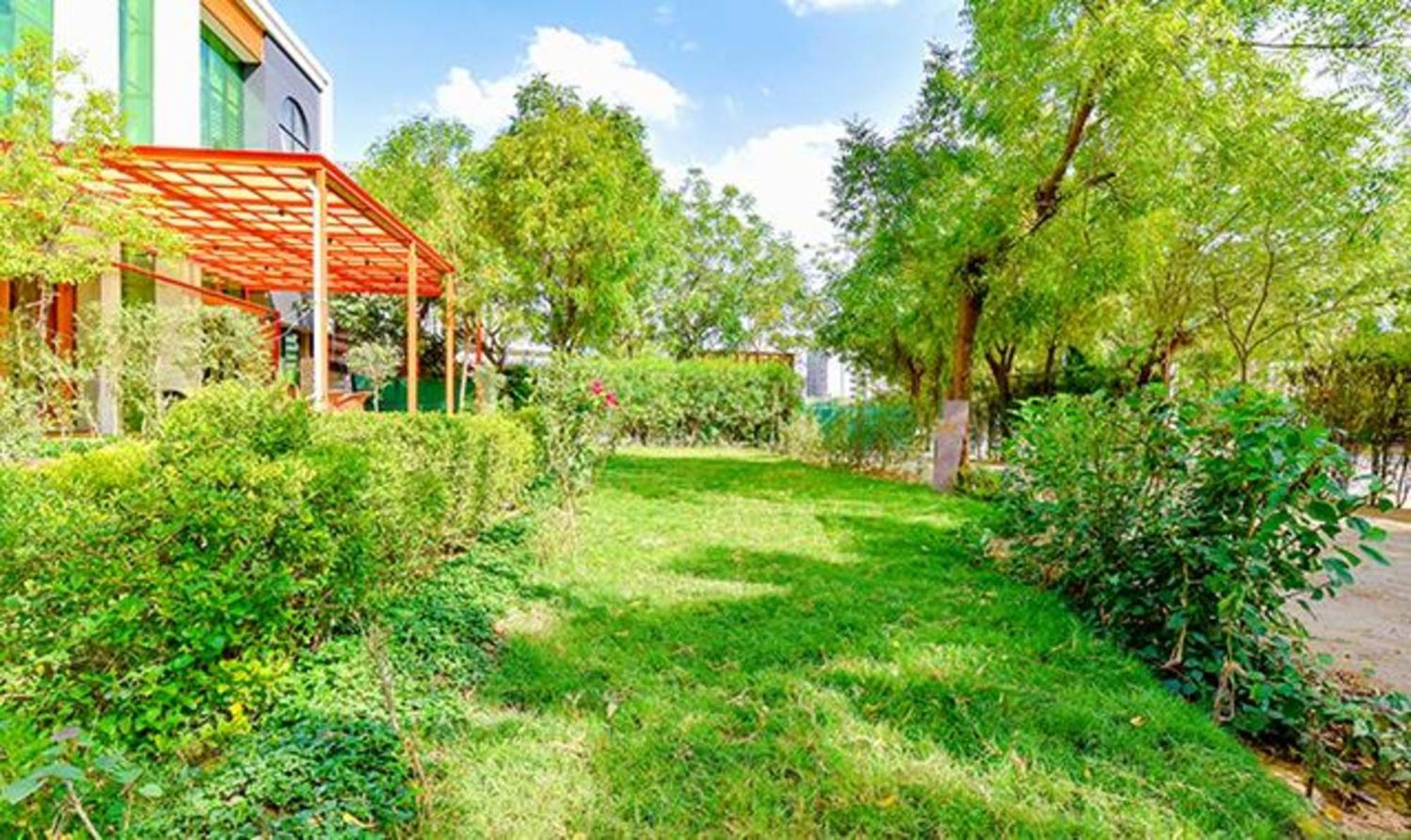 Fabhotel Siddharth Corporate - Vavol, Gandhinagar Zewnętrze zdjęcie